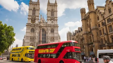 London-Bus-Yellow-Red-Westminster-Abbey-Church