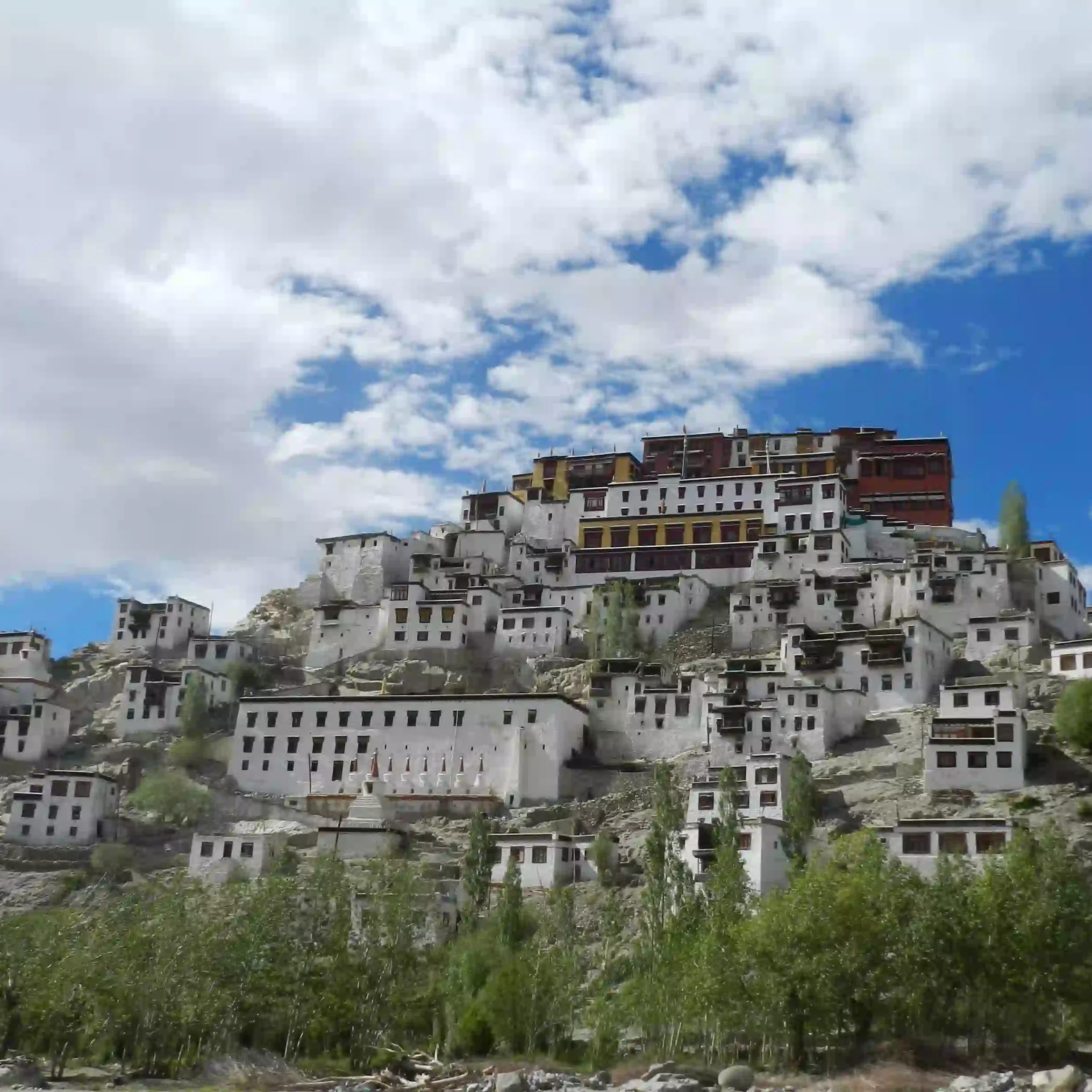 Thiksey_Monastery_Close_view