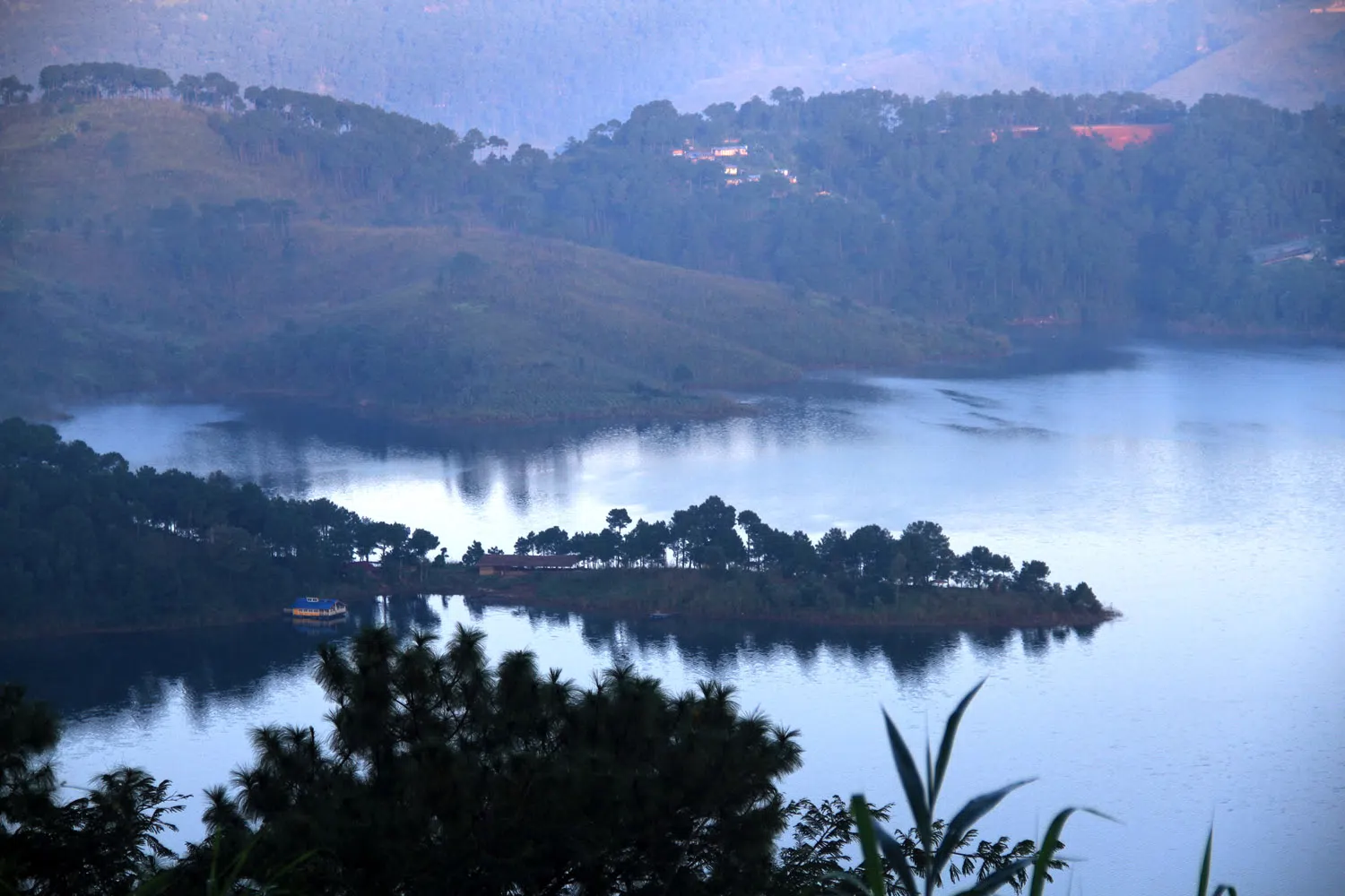 Day 3: Kaziranga National Park–Shillong (295 kilometres, 7 hours)