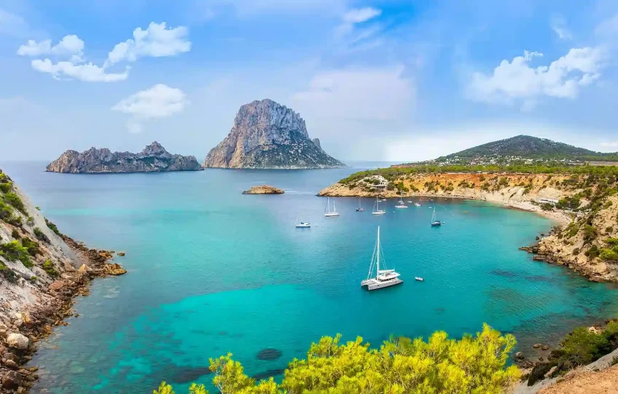 Ibiza – Barcelona – Spain Tour Package – 7 Days 6 Nights