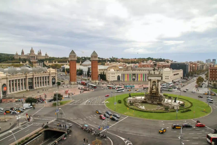 Enjoy street of Barcelona in 5 days Spain, Madrid & Barcelona