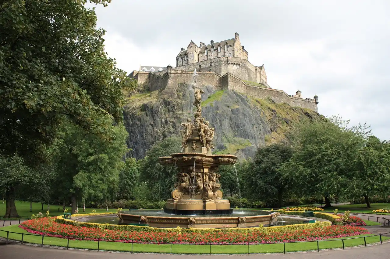 Day 6 - Visit Edinburgh