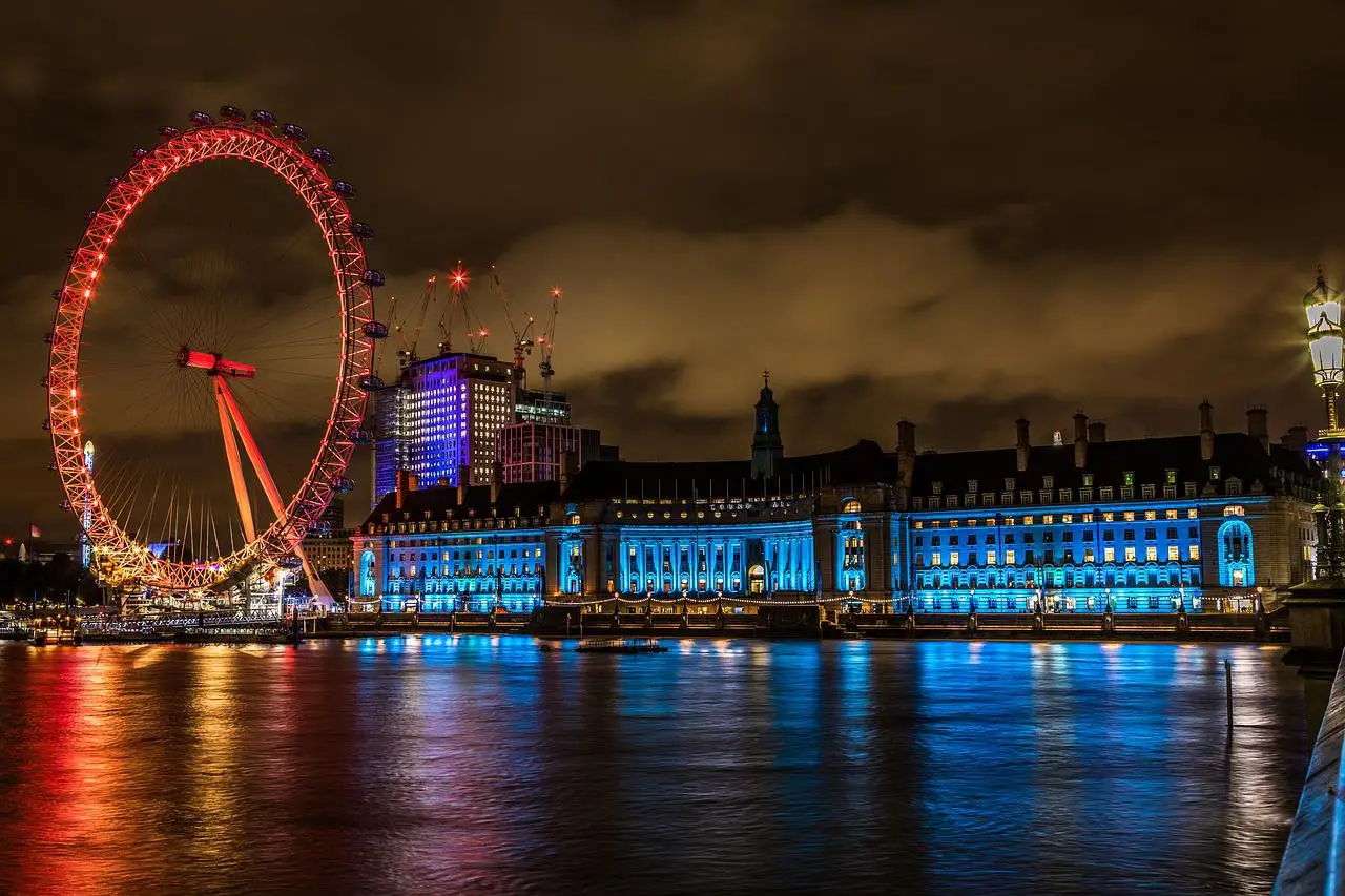London-Eye-London-Ferris-Wheel-Attraction-Landmark