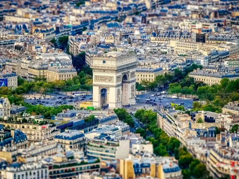 Monument-Buildings-City-urban-arc-De-Triomphe-paris Exclusive Paris tour packages from India