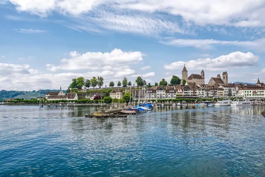 Rapperswil-Switzerland-Rapperswil-Jona-Lake-Zurich in 11 Days London Paris Switzerland Package – London, Paris, Lyon & Zurich