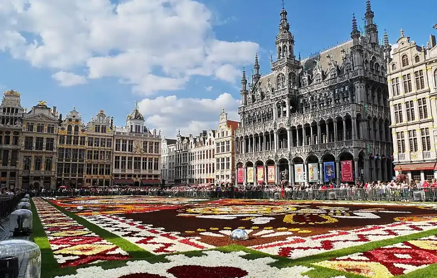 Amsterdam Brussels Paris Western Europe Tour Package – 6 Days 5 Nights