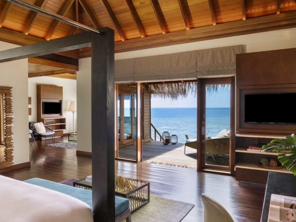 Huvafen-Fushi-Ocean-Bungalow-with-Pool-Bedroom-View-scaled