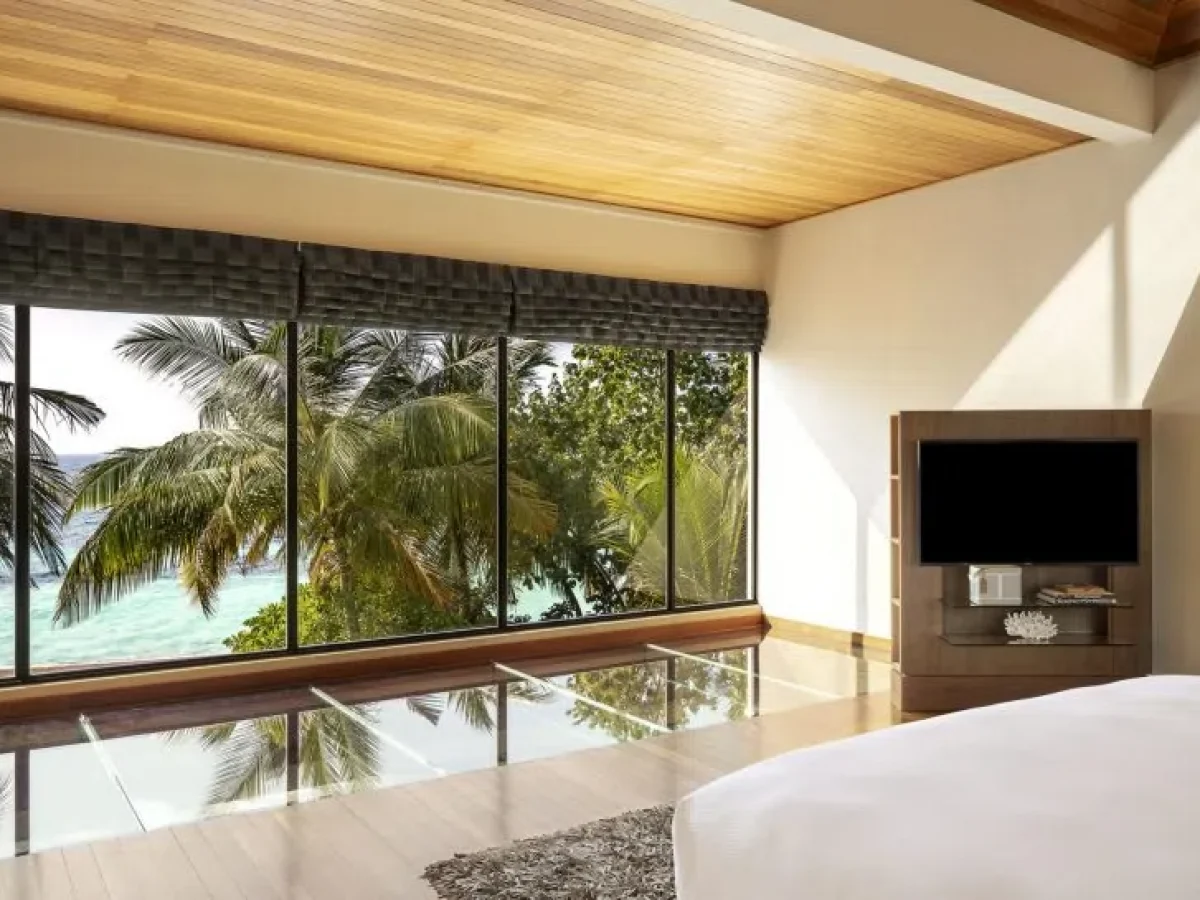 Huvafen-Fushi-Two-Bedroom-Beach-Pavilion-Exterior-Pool-scaled 1