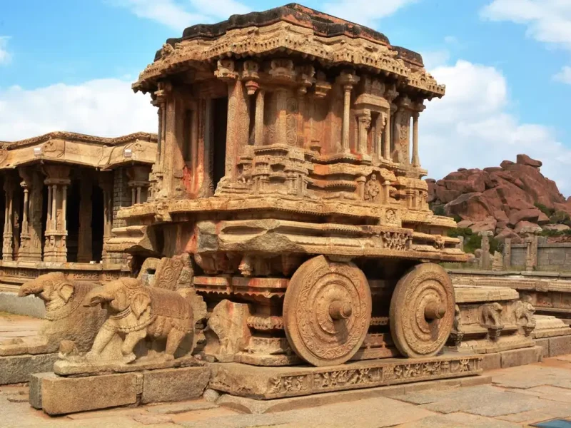 Hampi, Karnataka, famous honeymoon places in India for those who like cultural heritage