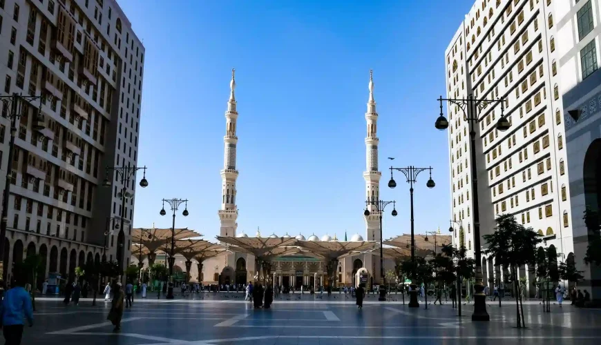 Umrah travel tips and guidelines - Madinah Masjid Nabwi