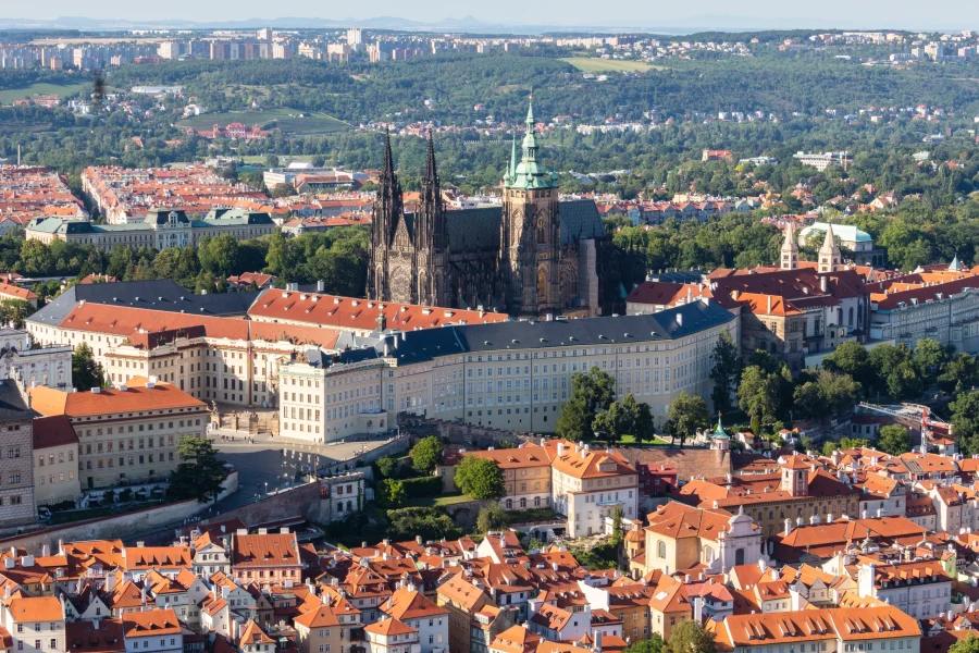 Castillo_de_Praga,_Praga,_República_czech-prague castle - 9 Days Prague, Amsterdam & Berlin Package with Rhine Cruise