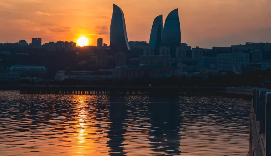 Baku Boulevard, Baku, Best place to visit in AzerbaijanBaku Boulevard, Baku, Best place to visit in Azerbaijan