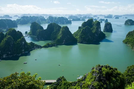 Visit Ha long, Sea, Vietnam in Vietnam travel package from IMAD Travel