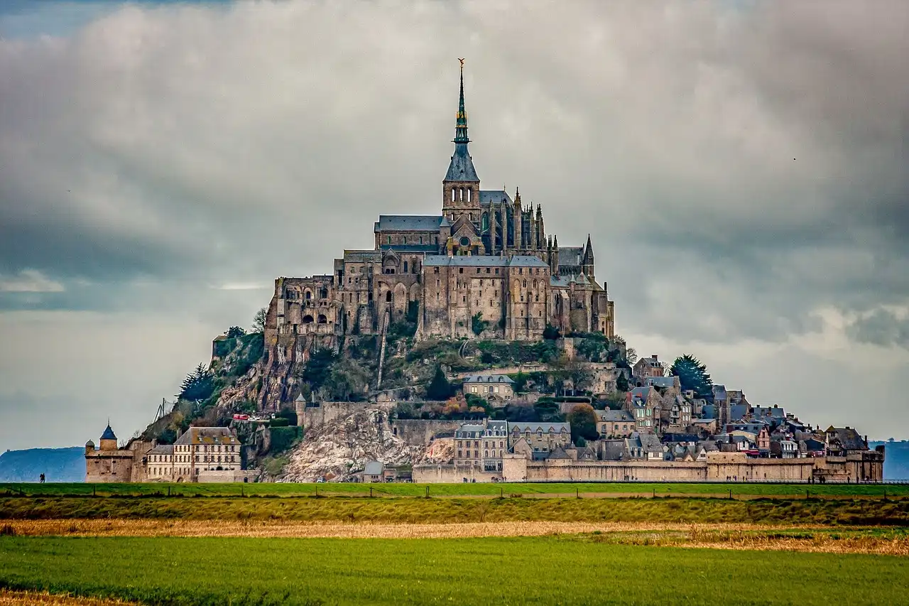 Mont St. Michel Castle, France Know more Best Time To Visit Europe Summer Vs Winter
