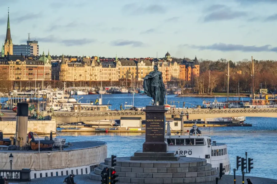 Explore Gustav III statue in Stockholm in 14 Days Scandinavia & Eastern Europe Package with IMAD Travel